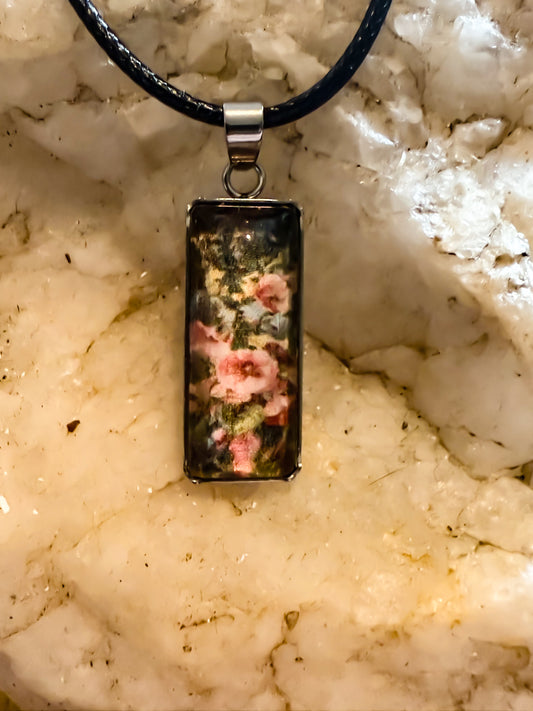 Gardenlight Resin Pendant Necklace