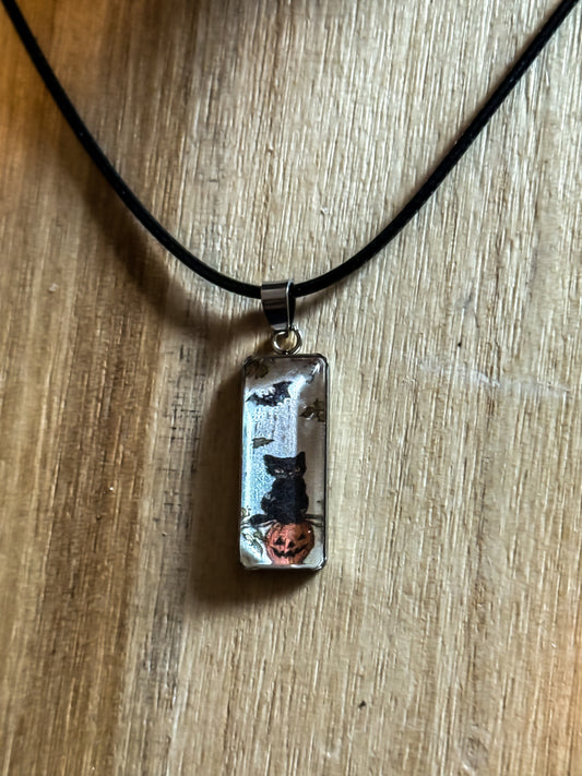 Hallowhisker Resin Pendant Necklace